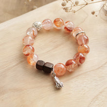 Load image into Gallery viewer, Silver Natural Fanta Petal Crystal Agarwood Beaded Elastic Bracelet