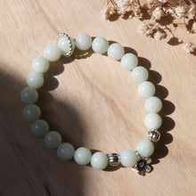 Load image into Gallery viewer, Sliver Flower Natural Light Blue Jade Beads Elastic Bracelet