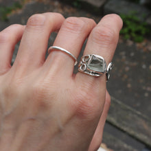 Load image into Gallery viewer, Handmade 925 Sterling Silver Natural Raw Green Crystal Stone Vintage Open Ring