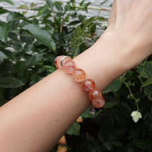 Load image into Gallery viewer, Silver Natural Fanta Petal Crystal Agarwood Beaded Elastic Bracelet
