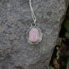 Load image into Gallery viewer, Handmade 925 Silver Vintage Flower Natural Rose Quartz Pendant Necklace