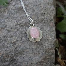 Load image into Gallery viewer, Handmade 925 Silver Vintage Flower Natural Rose Quartz Pendant Necklace
