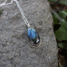 Load image into Gallery viewer, Handmade 925 Silver Natural Labradorite Vintage Necklace