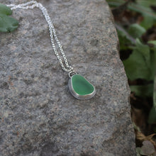 Load image into Gallery viewer, Hand-crafted 925 Silver Genuine Green Sea Glass Pendant Necklace