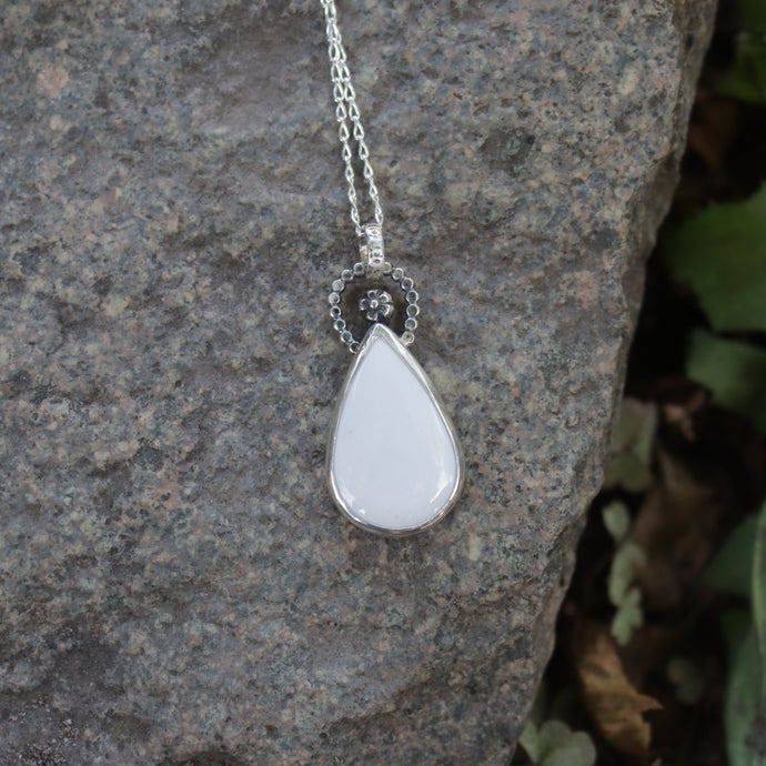 Hand-crafted 925 Silver White Drop Ceramic Pendant Neckalce