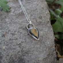Load image into Gallery viewer, Handmade 925 Silver Flower Drop Ceramic Pendant Necklace Vintage