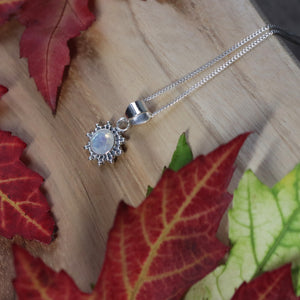 Handmade 925 Sliver Small Sun Rainbow Moonstone Necklace
