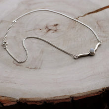 Load image into Gallery viewer, Handmade Elegant Vintage Sterling Silver Moonstone Necklace