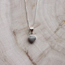 Load image into Gallery viewer, Simple 925 Sterling Silver Heart Necklace