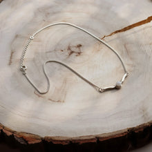 Load image into Gallery viewer, Handmade Elegant Vintage Sterling Silver Moonstone Necklace